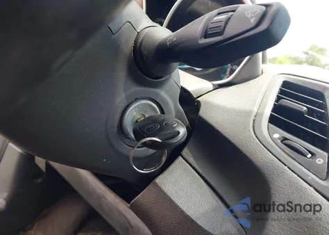 2014 Ford Fiesta Se из США, поврежденный, VIN 3FADP4EJ2EM160560